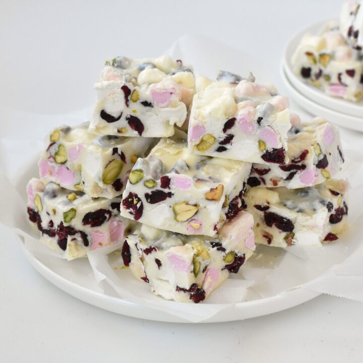 White Christmas Rocky Road Baking Envy